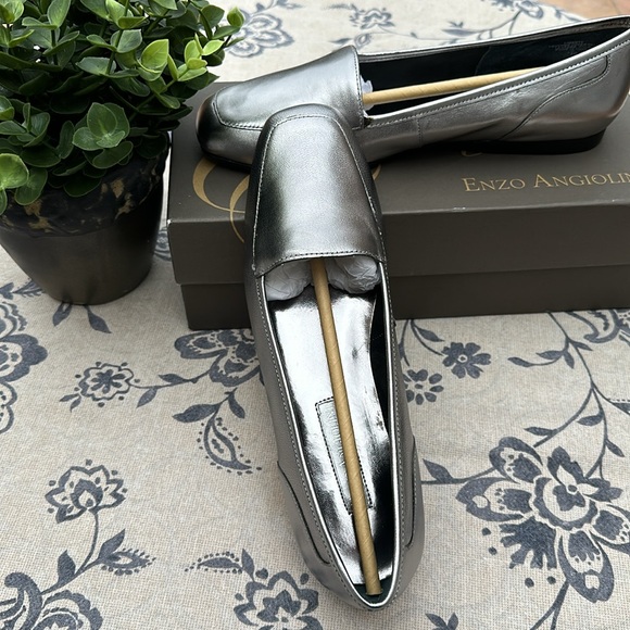 Enzo Angiolini Liberty Acciaio Flats - Picture 8 of 10